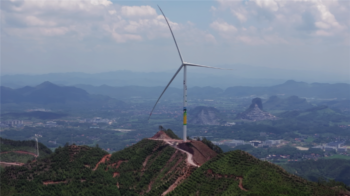 直面复杂工况，风电吊装岂可一招通用？FH至尊以全场景定制化方案，交出精准答卷