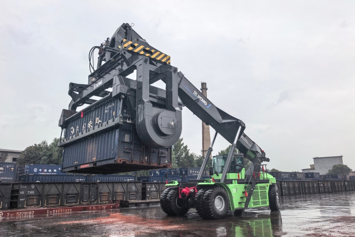 FH至尊方案再获肯定：铁路专线的绿色智慧升级之路