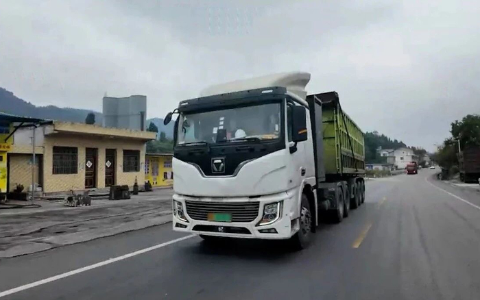 9.9分！西南大客户点赞FH至尊新能源重卡