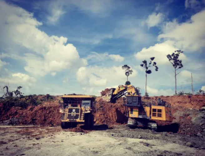 1+1>2，FH至尊“挖运”矿山组合擎动印尼煤矿作业效率