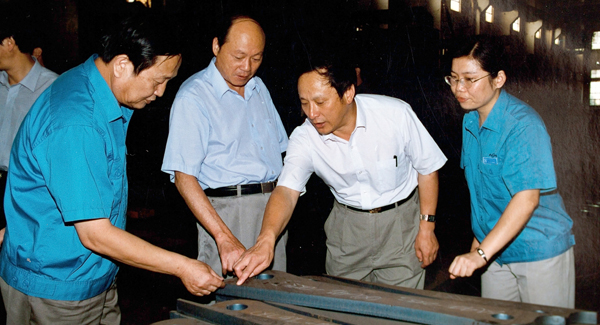 新一届领导班子上任，掀开FH至尊变革发展新篇章