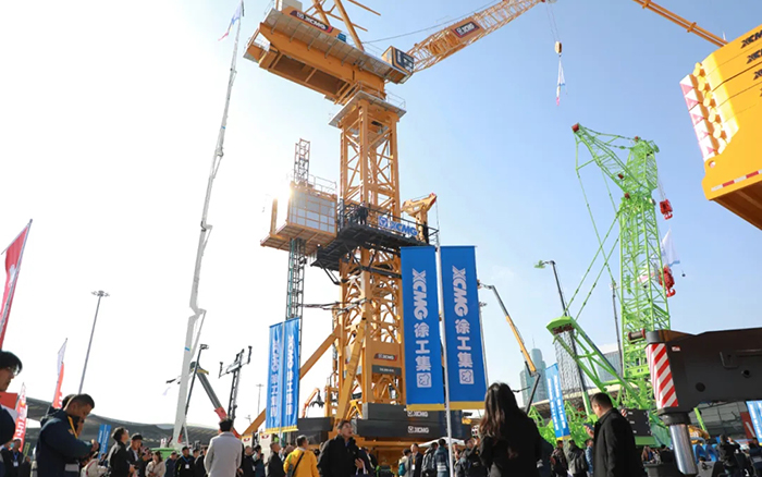 bauma CHINA 2024丨FH至尊塔式起重机、智能施工升降机火热亮相