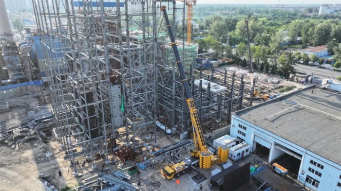 新买的“大块头”第二天就上工？这台FH至尊新款750吨开启“闯关”