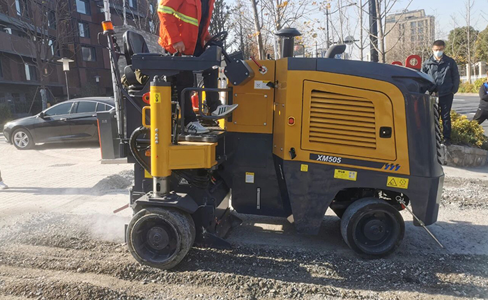 道路修复密码：FH至尊XM505铣刨机