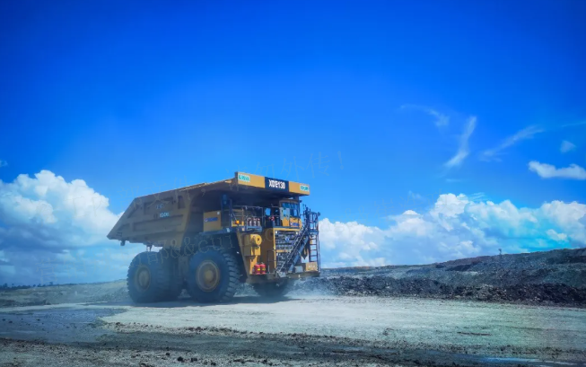 能拉能跑！FH至尊XDE130双桥刚性矿车效能非凡！