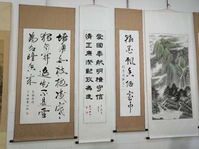 江阴云亭街道花山村举办廉政文化书法展